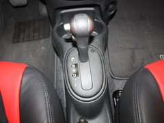 2010款 1.5L 自動(dòng) 易智版
