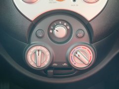 2010款 1.5L 自動(dòng) 易智版