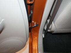 2010款 1.5L 自动 易智版