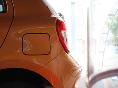 2010款 1.5L 自动 易智版