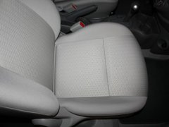 2010款 1.5L 自动 易智版