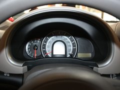 2010款 1.5L 自動 易智版