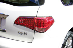 2011款 QX56 5.6L 自动 7座