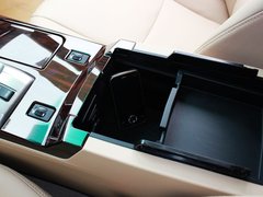 2010款 3.0V 自动 风尚旗舰版