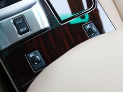 2010款 3.0V 自动 风尚旗舰版