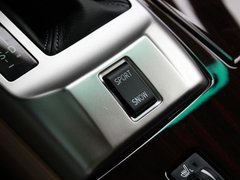 2010款 3.0V 自动 风尚旗舰版