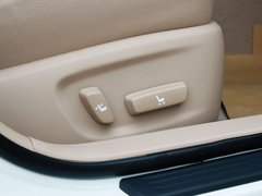 2010款 3.0V 自动 风尚旗舰版