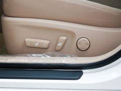 2010款 3.0V 自动 风尚旗舰版