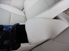 2010款 3.0V 自动 风尚旗舰版