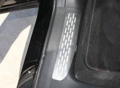 2011款 3.5L 自动 尊贵版 5座