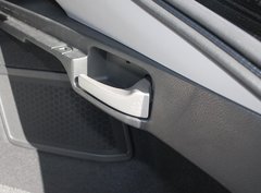 2011款 3.5L 自动 尊贵版 5座