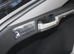 2011款 3.5L 自动 尊贵版 5座