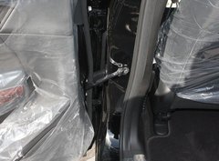 2011款 3.5L 自动 尊贵版 5座