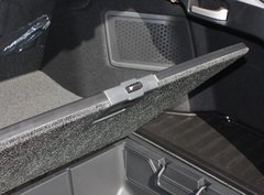 2011款 3.5L 自动 尊贵版 5座