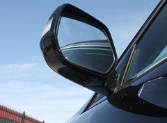 2011款 3.5L 自动 尊贵版 5座
