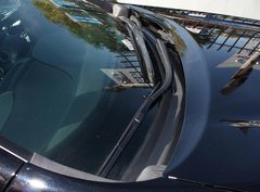 2011款 3.5L 自动 尊贵版 5座