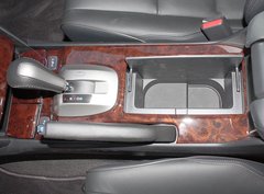 2011款 3.5L 自动 尊贵版 5座