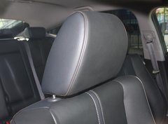 2011款 3.5L 自动 尊贵版 5座
