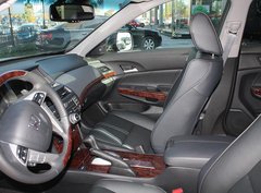 2011款 3.5L 自动 尊贵版 5座