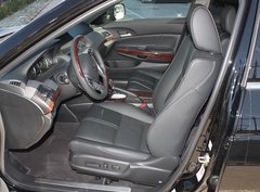 2011款 3.5L 自动 尊贵版 5座