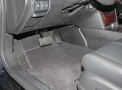 2011款 3.5L 自动 尊贵版 5座