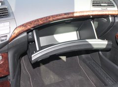 2011款 3.5L 自动 尊贵版 5座