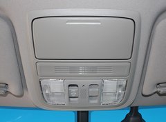 2011款 3.5L 自动 尊贵版 5座