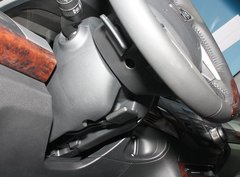 2011款 3.5L 自动 尊贵版 5座