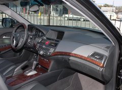 2011款 3.5L 自动 尊贵版 5座
