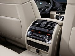 2011款 535Li 3.0T 豪华型
