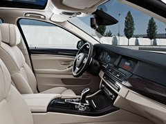 2011款 535Li 3.0T 豪华型