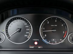 2011款 535Li 3.0T 豪华型