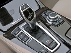 2011款 535Li 3.0T 豪华型