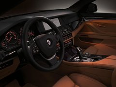 2011款 535Li 3.0T 豪华型
