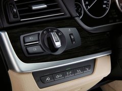 2011款 535Li 3.0T 豪华型