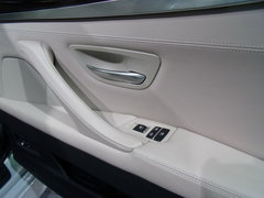 2011款 535Li 3.0T 豪华型