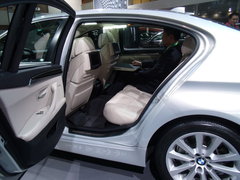 2011款 535Li 3.0T 豪华型