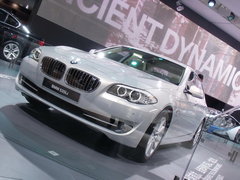 2011款 535Li 3.0T 豪华型