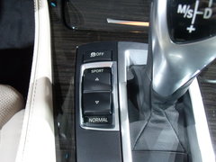 2011款 535Li 3.0T 豪华型