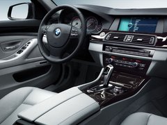 2011款 535Li 3.0T 豪华型