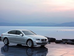 2011款 535Li 3.0T 豪华型