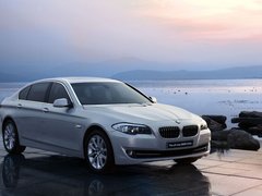 2011款 535Li 3.0T 豪华型