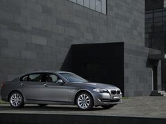 2011款 535Li 3.0T 豪华型