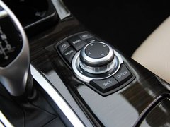 2011款 535Li 3.0T 豪华型