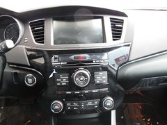 2011款 2.4L 自动 商务版