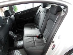 2011款 2.4L 自动 商务版