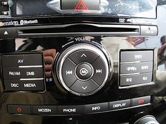 2011款 2.4L 自动 商务版