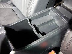 2011款 2.4L 自动 商务版