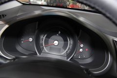 2011款 2.0L 自动 GL 两驱版 5座