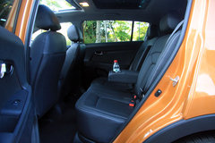 2011款 2.0L 自动 GL 两驱版 5座